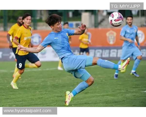 大冷门1-2,足协杯冠军遭双杀,踢不过弱旅,首位归队球员出炉